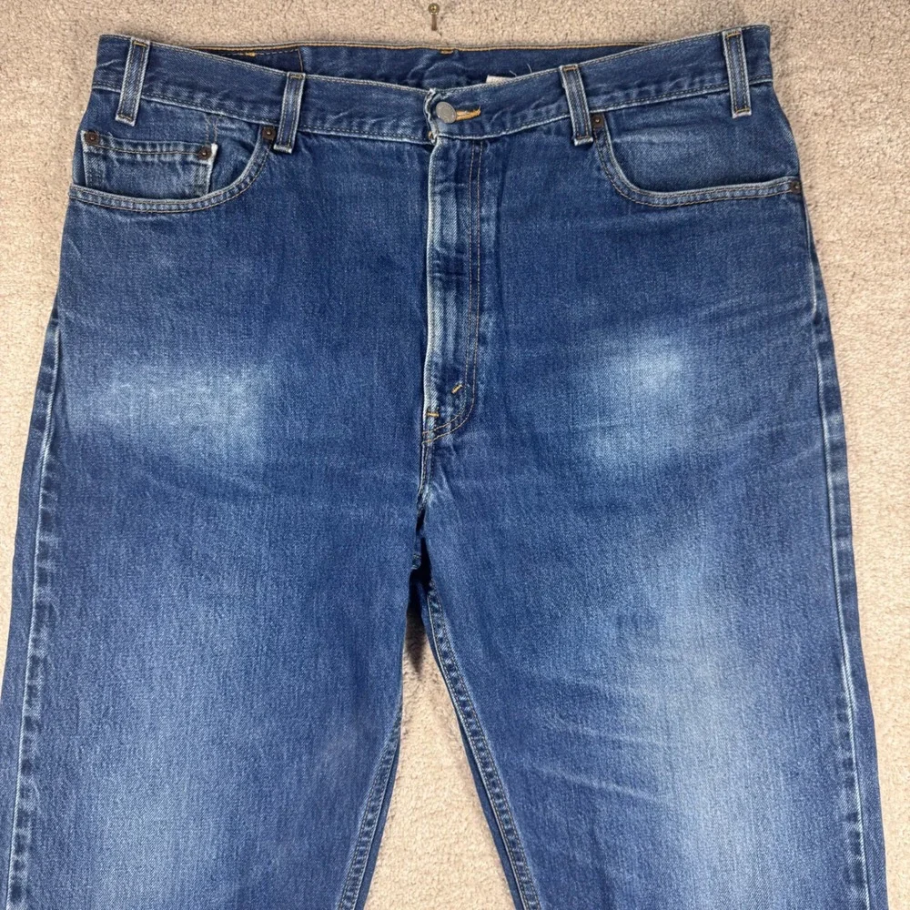 Levis 505 Regular Straight Leg Jeans Mens 40x32‎ Medium Wash Blue Denim 505-0216